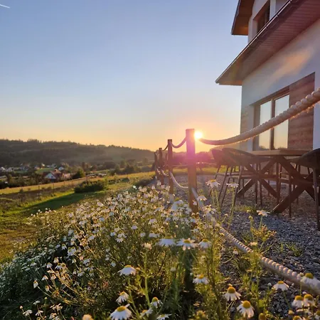 Dziewięćsił &chaber _domki Blisko Lasu * Grywald