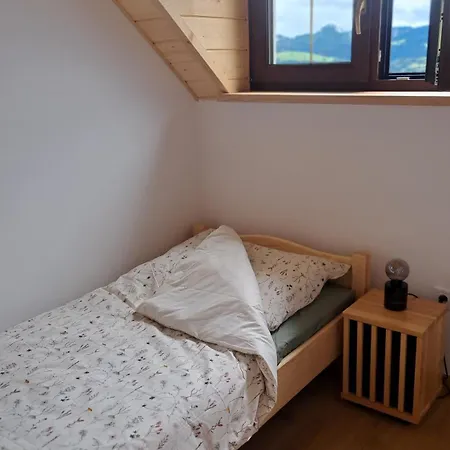 Dziewiecsil &chaber _domki Blisko Lasu Casa vacanze