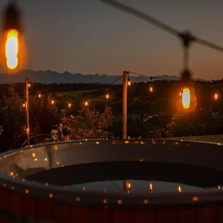 Dom wakacyjny Dziewięćsił &chaber _domki Blisko Lasu