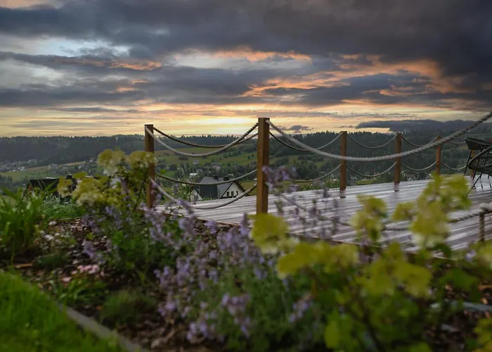 度假居 Dziewiecsil &chaber _domki Blisko Lasu *